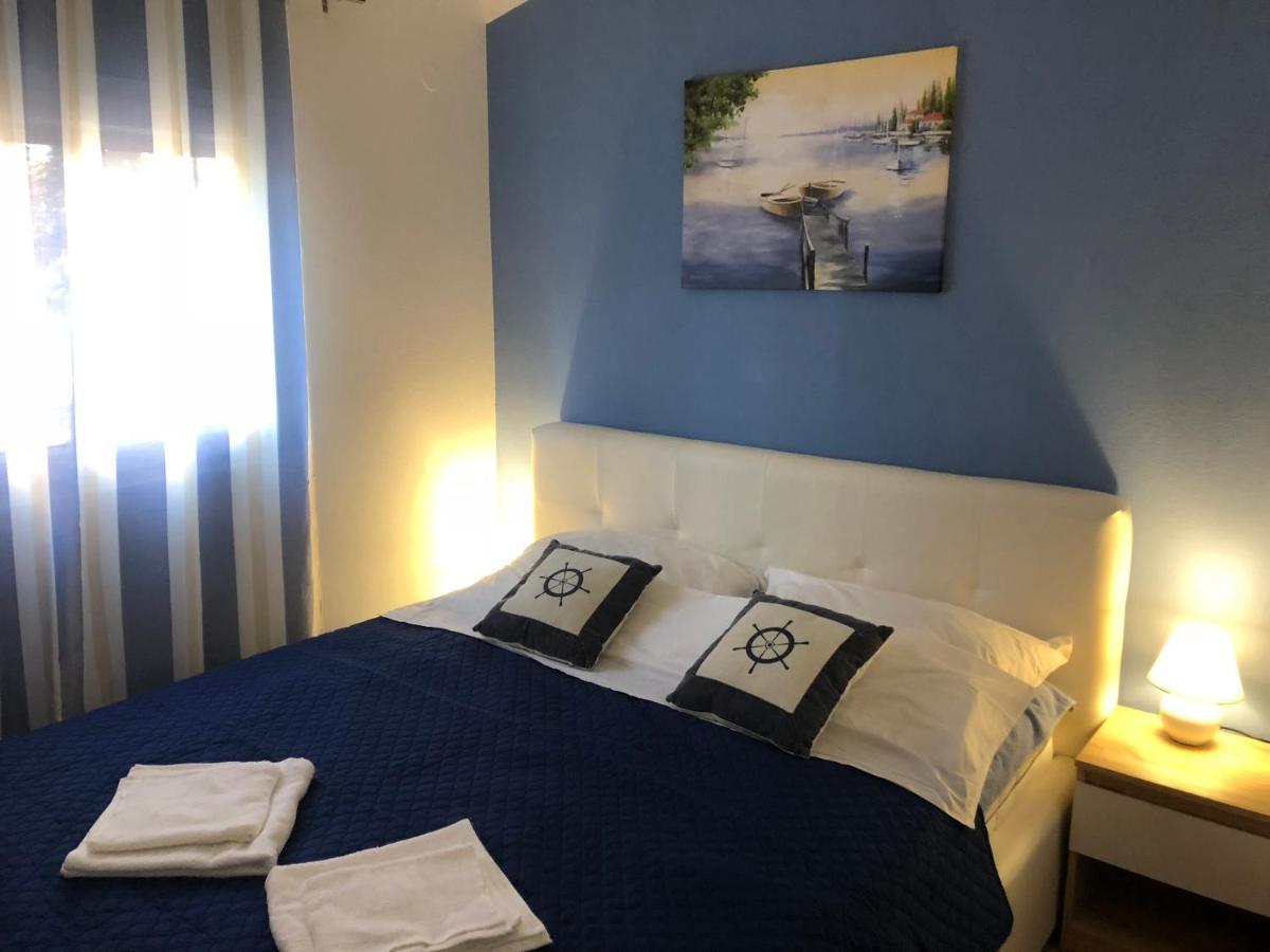 Apartman Luka Vir Apartment Exterior foto