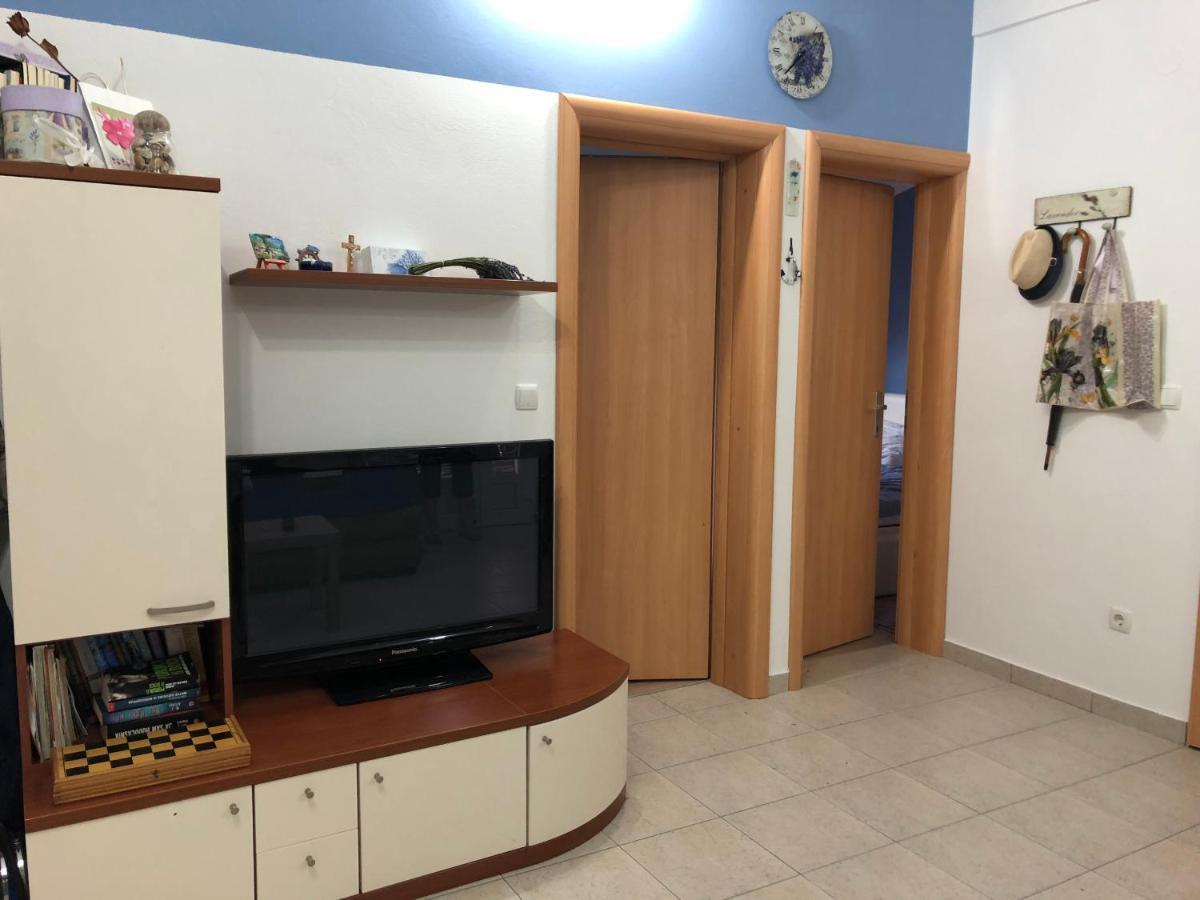 Apartman Luka Vir Apartment Exterior foto