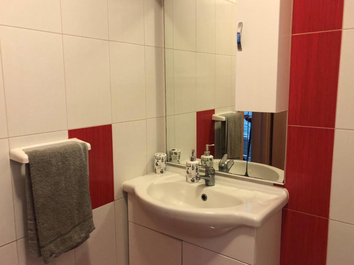 Apartman Luka Vir Apartment Exterior foto